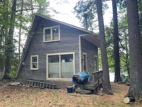 118 Dam Pond Rd, Augusta, ME 04330