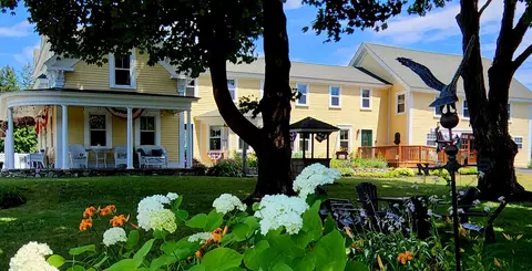 525 Post Rd, Wells, ME 04090