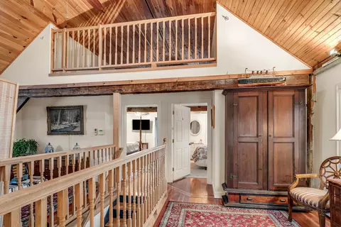 Entry Way - 525 Post Rd, Wells, ME 04090 photo 5 of 8