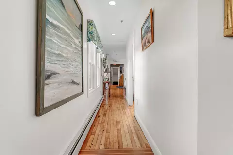 Entry Way - 525 Post Rd, Wells, ME 04090 photo 3 of 8