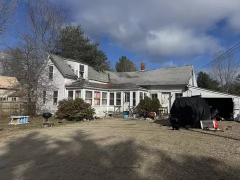 17 Chapel St, Porter, ME 04068