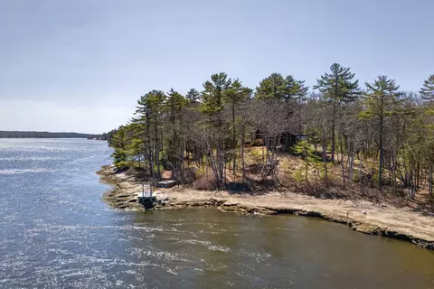 View/Area - 122 Old Ferry Rd, Phippsburg, ME 04562 photo 9 of 11