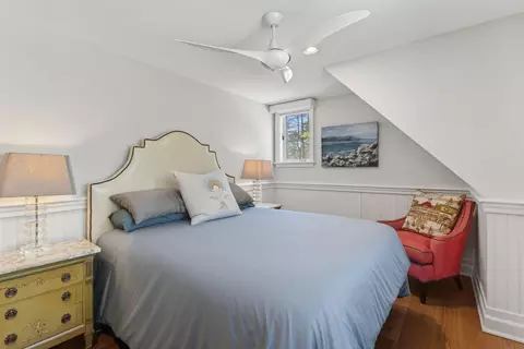 Bedroom - 122 Old Ferry Rd, Phippsburg, ME 04562 photo 3 of 4