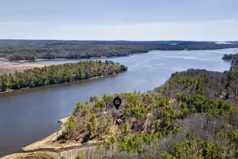 View/Area - 122 Old Ferry Rd, Phippsburg, ME 04562 photo 1 of 11