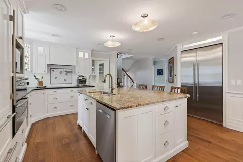 Kitchen - 122 Old Ferry Rd, Phippsburg, ME 04562 photo 1 of 4