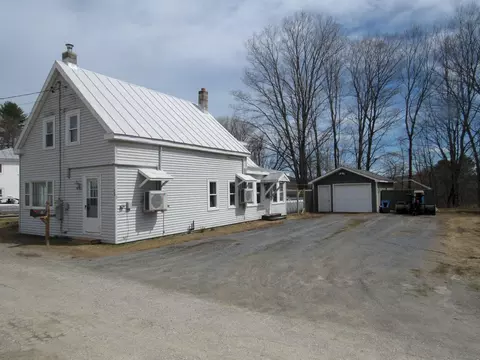15 Summer St, Anson, ME 04958