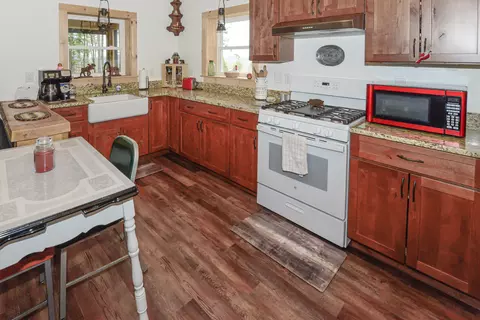 Kitchen - 190 Deer Hill Rd, Harrison, ME 04040 photo 3 of 6