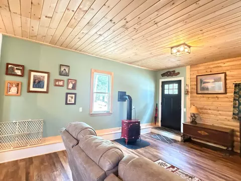 Entry Way - 190 Deer Hill Rd, Harrison, ME 04040 photo 1 of 4