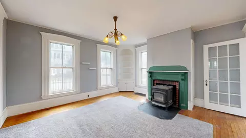 Living - 9 Sewall St, Augusta, ME 04330 photo 6 of 10