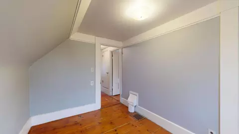 Bedroom - 9 Sewall St, Augusta, ME 04330 photo 10 of 14