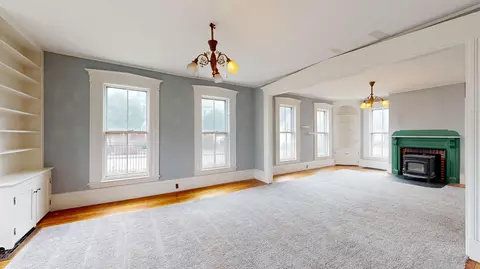 Living - 9 Sewall St, Augusta, ME 04330 photo 1 of 10
