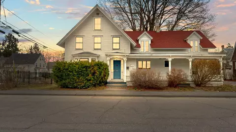 Exterior - 9 Sewall St, Augusta, ME 04330 photo 2 of 5
