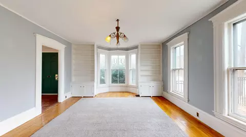 Living - 9 Sewall St, Augusta, ME 04330 photo 5 of 10