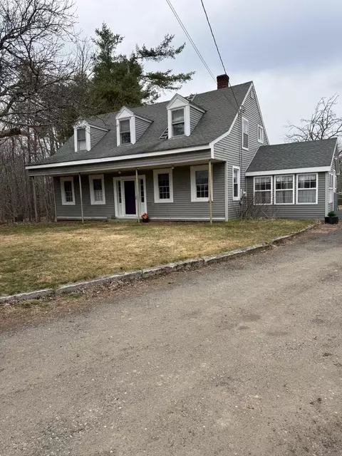845 Northern Ave, Farmingdale, ME 04344