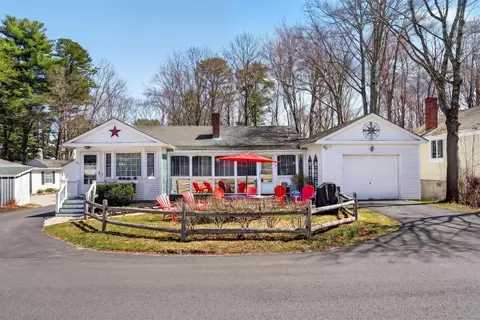 488 Main St #9, Ogunquit, ME 03907