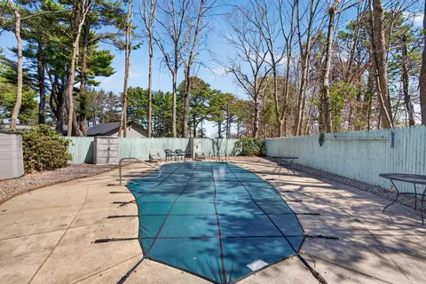 Exterior - 488 Main St #9, Ogunquit, ME 03907 photo 11 of 16