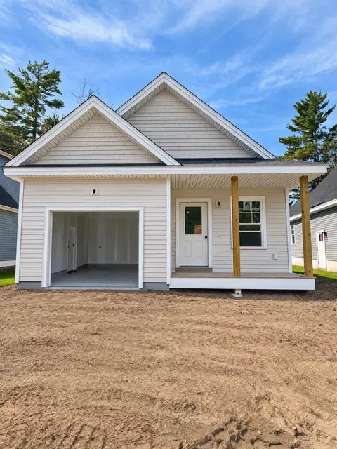 12 Sugar Bush Ln #12, Old Orchard Beach, ME 04064