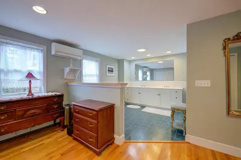 Entry Way - 315 River Rd, Windham, ME 04062 photo 5 of 5