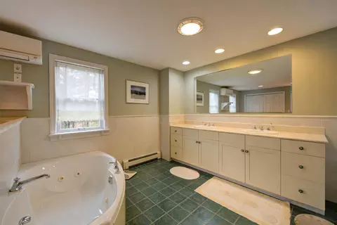 Bath - 315 River Rd, Windham, ME 04062 photo 2 of 4