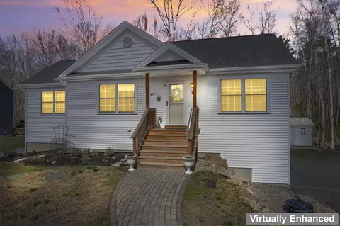 7 Crickett Ln, Biddeford, ME 04005