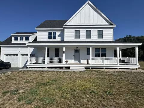 31 Stretch Ln, Arundel, ME 04046
