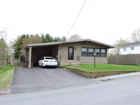 7 Sixth Ave, Augusta, ME 04330