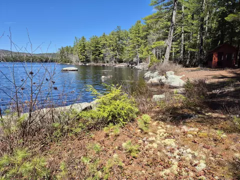 22 Castle View Ln, Belgrade, ME 04917