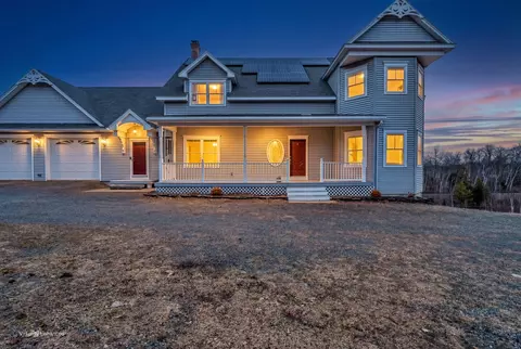 2080 Lakeview Rd, Lake View Plt, ME 04463