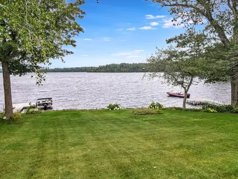 View/Area - 553 Main St, Wayne, ME 04284 photo 2 of 4