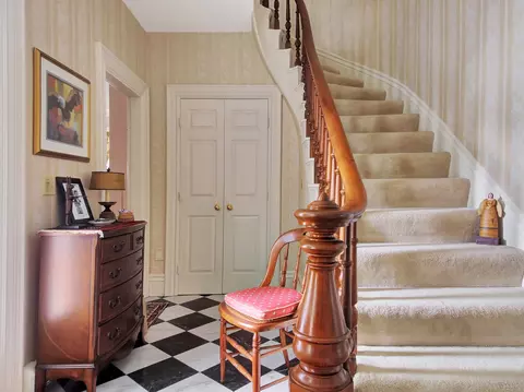 Entry Way - 553 Main St, Wayne, ME 04284 photo 2 of 3