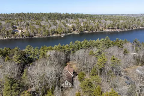 42 Lord Rd, Westport Island, ME 04578