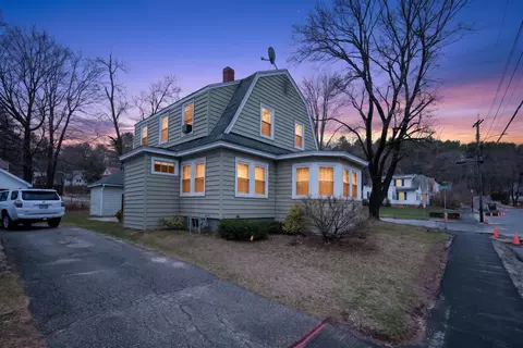 60 Orchard St, Auburn, ME 04210
