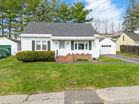 7 Collette St, Waterville, ME 04901