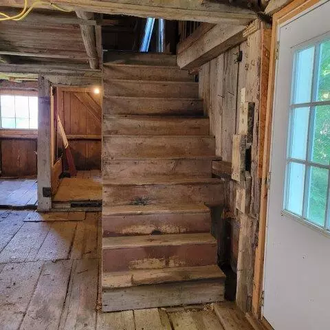 Entry Way - 14 Arab Rd, Lee, ME 04455 photo 5 of 8