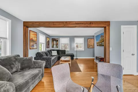 Living - 8 Evergreen Dr, Freeport, ME 04032 photo 1 of 2