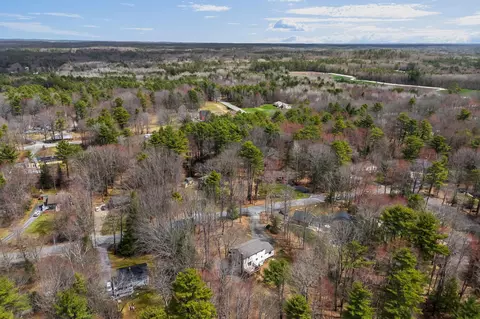 View/Area - 8 Evergreen Dr, Freeport, ME 04032 photo 9 of 9