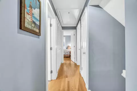 Entry Way - 8 Evergreen Dr, Freeport, ME 04032 photo 8 of 9