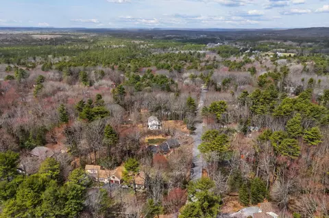 View/Area - 8 Evergreen Dr, Freeport, ME 04032 photo 4 of 9