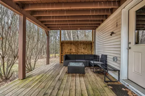 Exterior - 8 Evergreen Dr, Freeport, ME 04032 photo 13 of 22