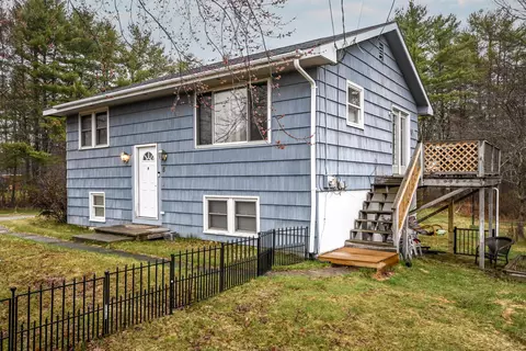 5 Buxton Rd, Saco, ME 04072