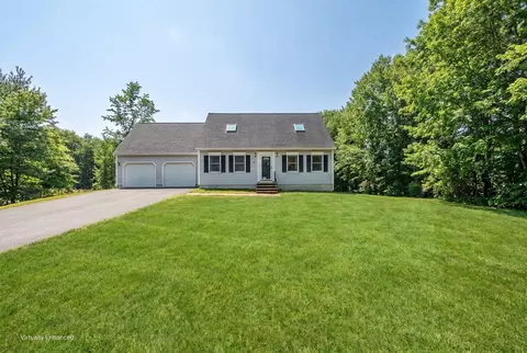 115 Old County Rd, Hampden, ME 04444