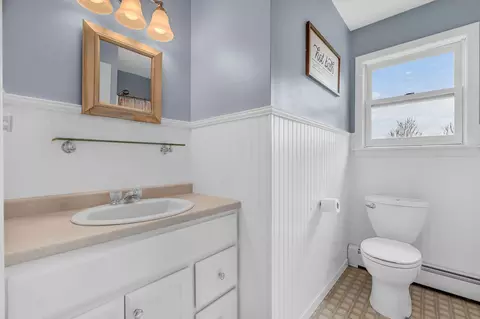 115 Old County Rd, Hampden, ME 04444 photo 31