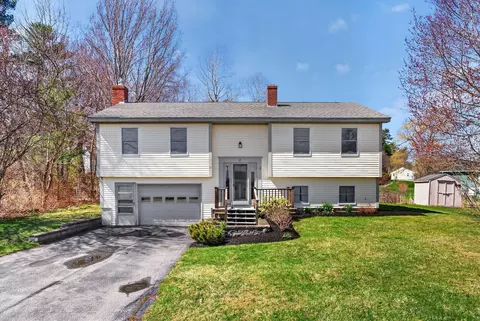 17 Webber Ave, Bath, ME 04530
