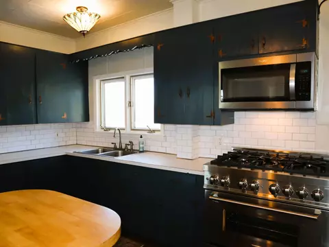 704 Main St, Moose River, ME 04945