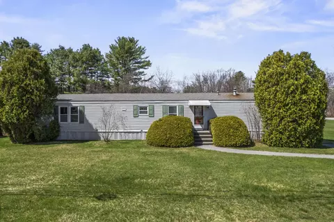 1655 Hotel Rd, Auburn, ME 04210