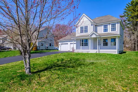 210 Barnstable Rd, South Portland, ME 04106