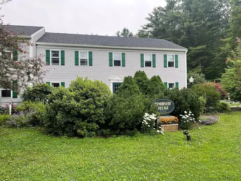 110 Mechanic St #8, Camden, ME 04843