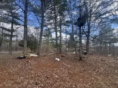 68 Nelson Rd, Vassalboro, ME 04989