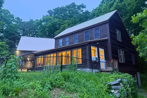 286 Wiscasset Rd, Whitefield, ME 04353