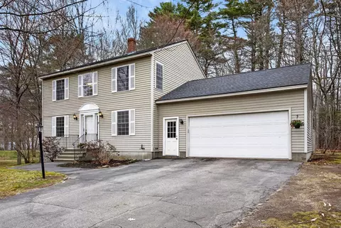 6 Regal Pines Dr, Scarborough, ME 04074